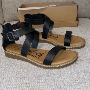 Blowfish Sandals 7.5 W